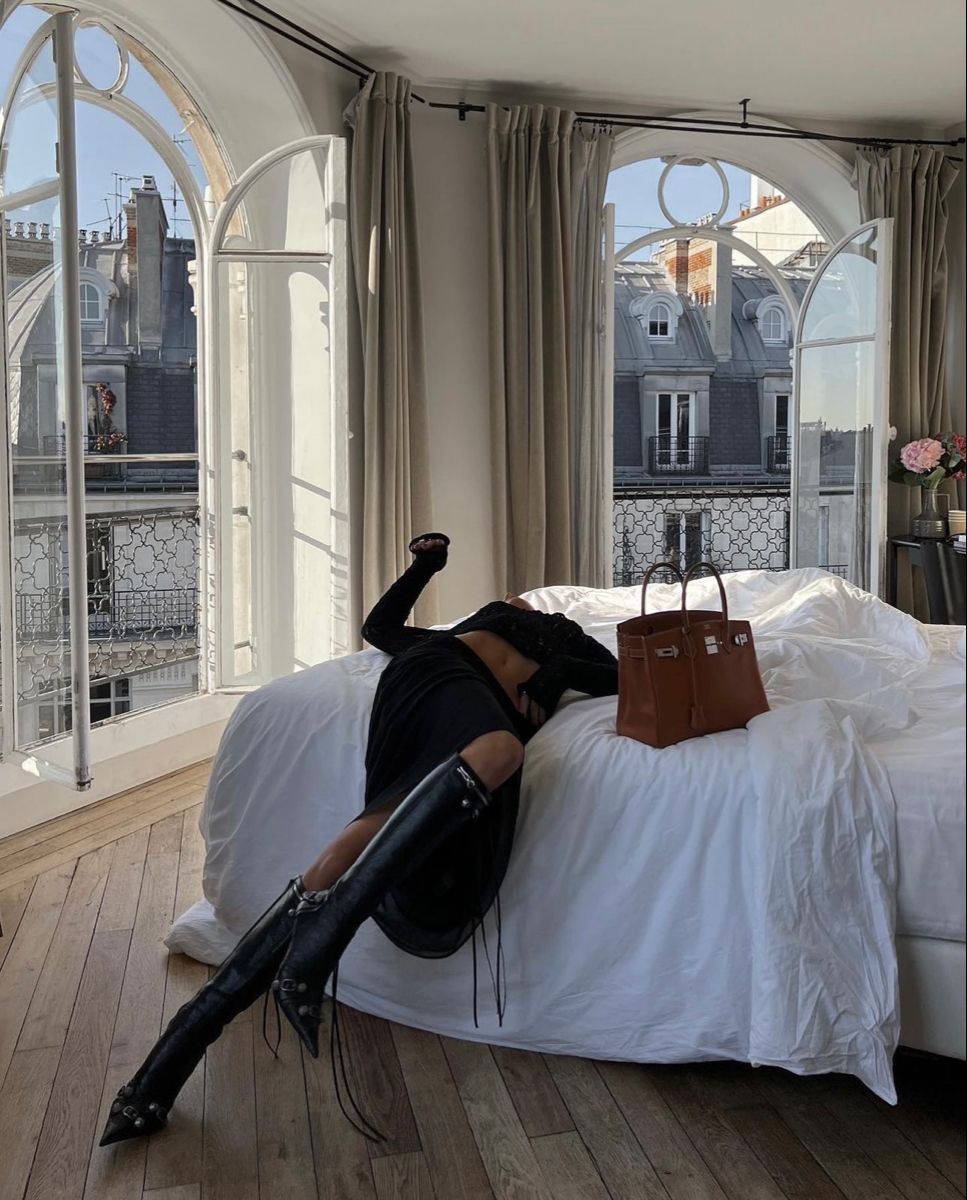 Decoding the Symphony of Success: 5 Unmistakable Clues It’s Time to Switch Jobs