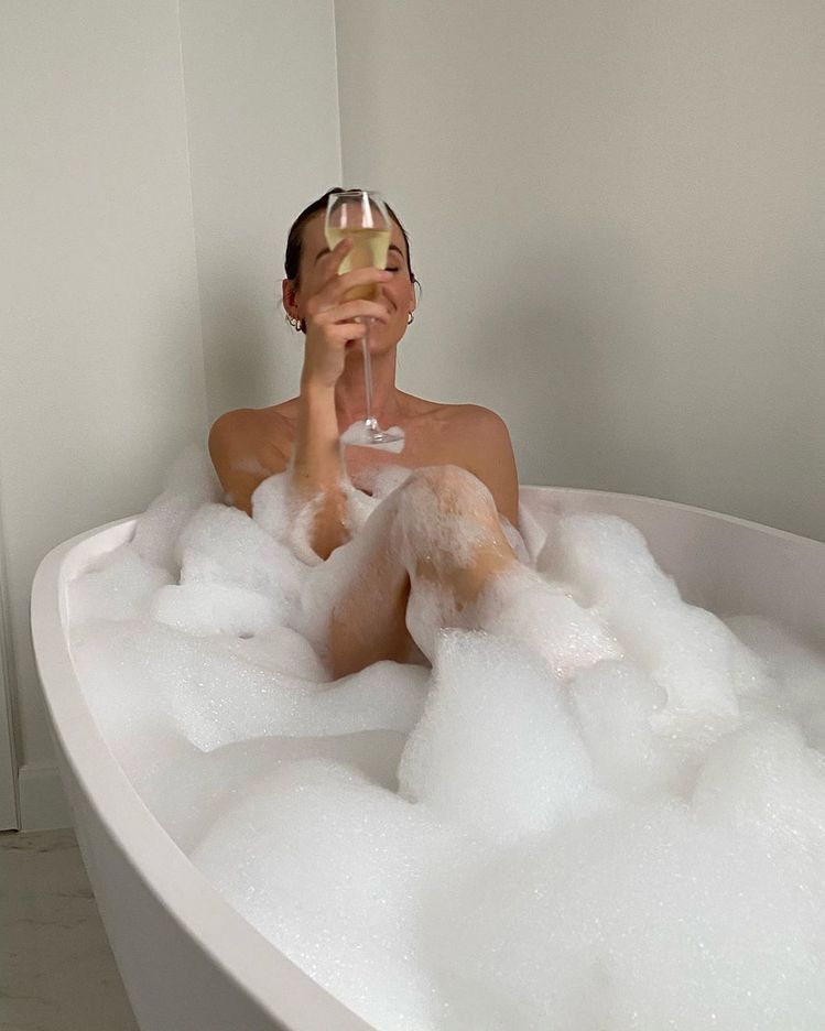 The Cellulite Conundrum: Separating Fact from Fiction for a Confident&nbsp;You