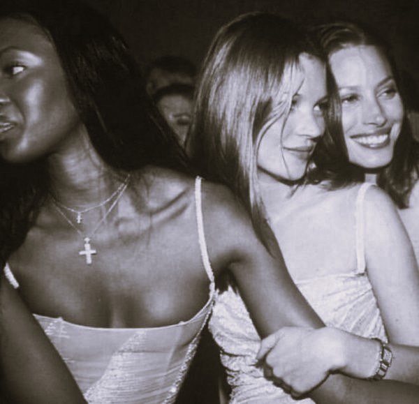 Unveiling Elegance: My Top 4 Vintage Runway&nbsp;Walks